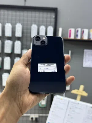 iPhone 13-128 GB Good working and fine condition device