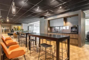 انضم إلى بيئة عمل مشتركة تعاونية في Amman, Capital House