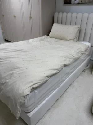 بيع سرير مستعمل استعمال 3 شهور