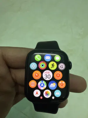 Apple smart watches for Sale in Al Dakhiliya