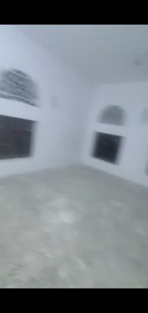500 m2 4 Bedrooms Apartments for Rent in Amran Other