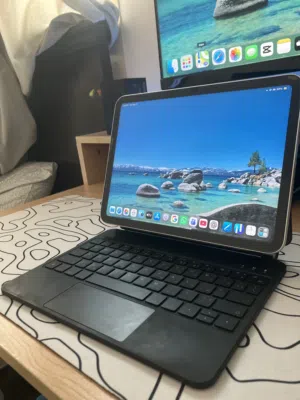Magic Keyboard for ipad 10 or 11 green lion ماجيك كيبورد  لايباد 10 او 11 شركه معروفه جرين لايون