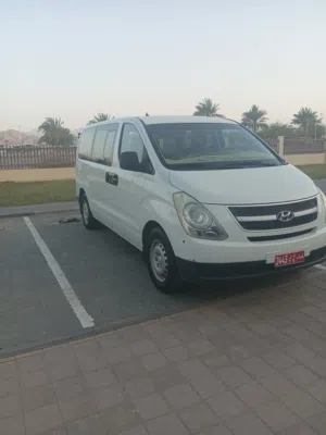 Used Hyundai H1 in Al Dakhiliya