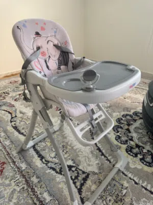 كرسي طعام للاطفال