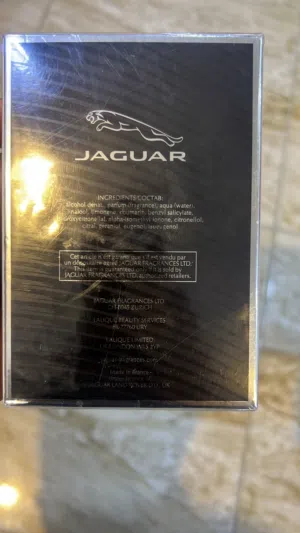 عطر جاكور بلاك بسعر مغري جدا