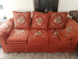 طقم كنب للبيع بسعر طري