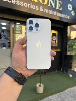 iPhone 15 pro max 256 GB battery 87% لا مفتوح ولا مصلح