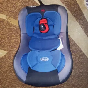 كارسيت اطفال نظيف