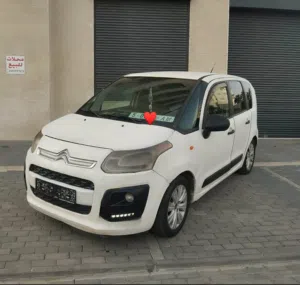 used-citroen-c3-in-ramallah-and-al-bireh
