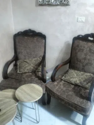 طقم كنب بحاله ممتازة وبسعر رمزي