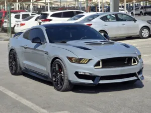 فورد موستيغ موديل 2015 خليجي فل مواصفات بدون حوادث سعه المحرك V8 5.0 جاهزه للتسجيل والاستخدام