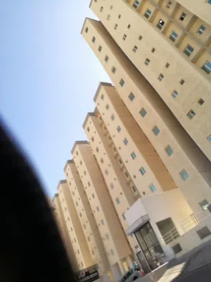 مطلوب شخص لمشاركة سكن