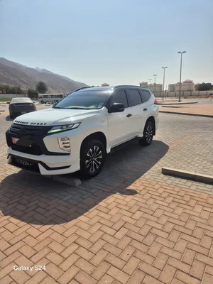 Mitsubishi . Montero Sport . 2023 . New2