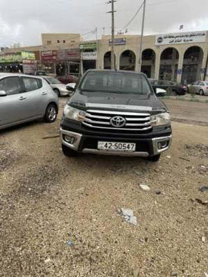 Used Toyota Hilux in Al Karak