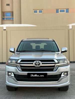 Toyota Land Cruiser GXR Grand Touring 2020