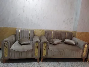 ‏أثاث غرف جلوس ‏.‏ مستعمل‏2