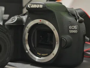 Canon 1200d with lens and accessories
