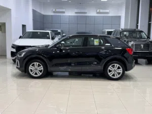 Audi Q2 / 2025 (Black)