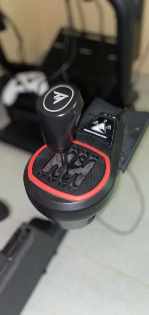 للبيع – جير Thrustmaster TH8A