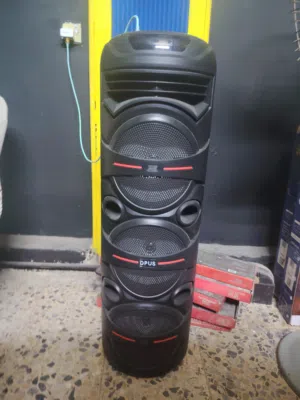 سماعا للبيع ما مستخدمه هواي مع مايك و اضائه ار جي بي مضخم صوت و دمام و صدا شحن يدوم 30 ساعه متواصله