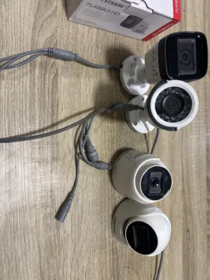 كميرات للبيع