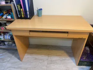 Study table / computer table