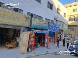 محل للإيجار بجانب مسجد السلط الكبير