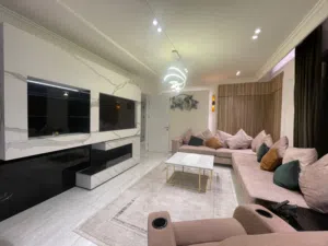 200 m2 3 Bedrooms Apartments for Rent in Amman Deir Ghbar