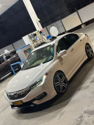 Used Honda Accord in Al Dakhiliya