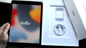 ipad-9th-gen-64gb-silver-selling-full-ipad-bundle-perfect-for-students-notetaking-drawing