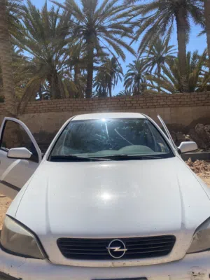أوبل لا قوه إلا بالله السياره نضيفه ولا حادث سعرها 9500وساهل