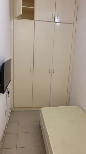 ابوظبي للايجار غرفة