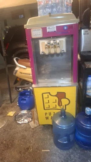 ماكينة بوظة للبيع بحالة الوكالة