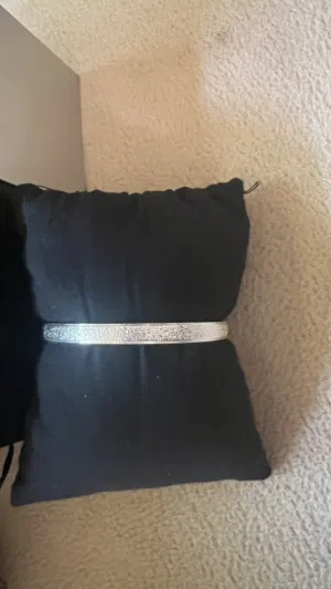 مجموعه أشياء اكسسوارات وساعات