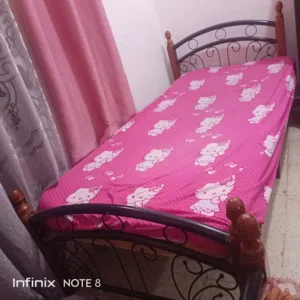 تخوت حديد للبيع