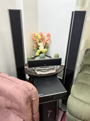 جهاز ستيرو lg أربع سماعات مع امبلي فير
