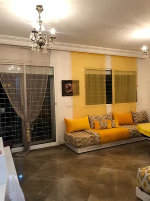 4 Bedrooms . 2 Bathrooms . 160 m20