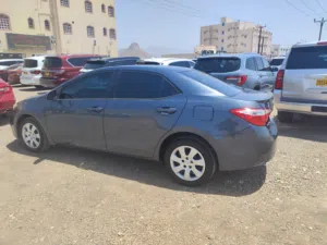 كرولا 2015 للبيع