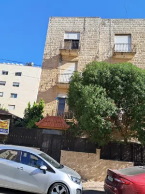 70 m2 2 Bedrooms Apartments for Sale in Amman Um Uthaiena