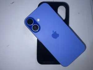 Apple iPhone 16 128 GB in Al Batinah