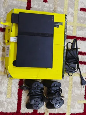 بلي 2 مستعمل قليل من رام 32 بي العاب مفول