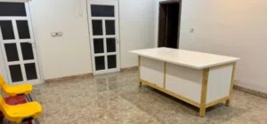 ميز للفصال