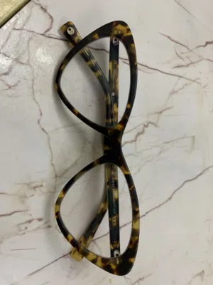 John Jacobs Stylish Cat-Eye Eyeglasses - Tortoise Shell Design