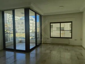 شقة مميزة للبيع في دير غبار