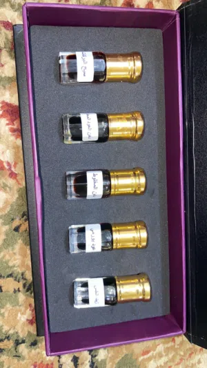 ادهان عود خاصه من توزيعات شوف الوصف