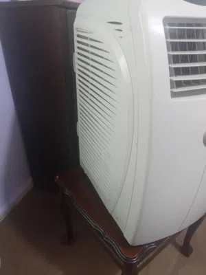 مكيف نوعيه ممتازه حامي بارد بسعر مغري جدا