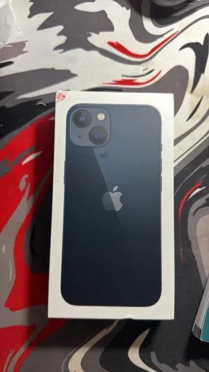 (الوصف)iPhone 13 بحالة الجديد
