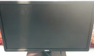 27 Dell monitors for sale in Buraimi