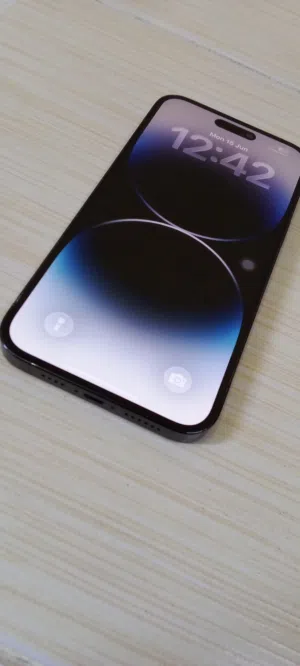 I phone 14 pro max  256 gp