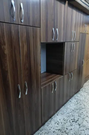 دولاب شبه جديد